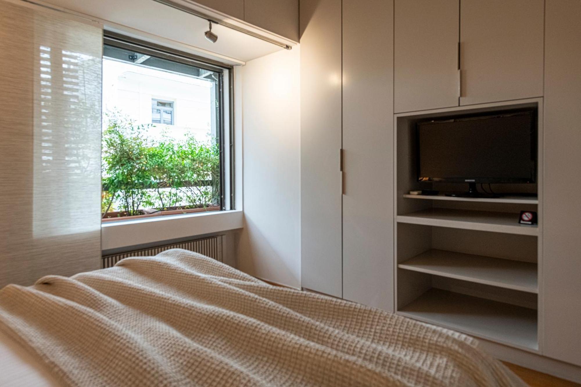Hidesign Athens Tube Luxury Apt In Kolonaki Extérieur photo